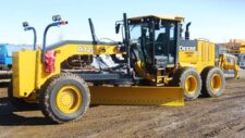 John Deere 872GP Grader