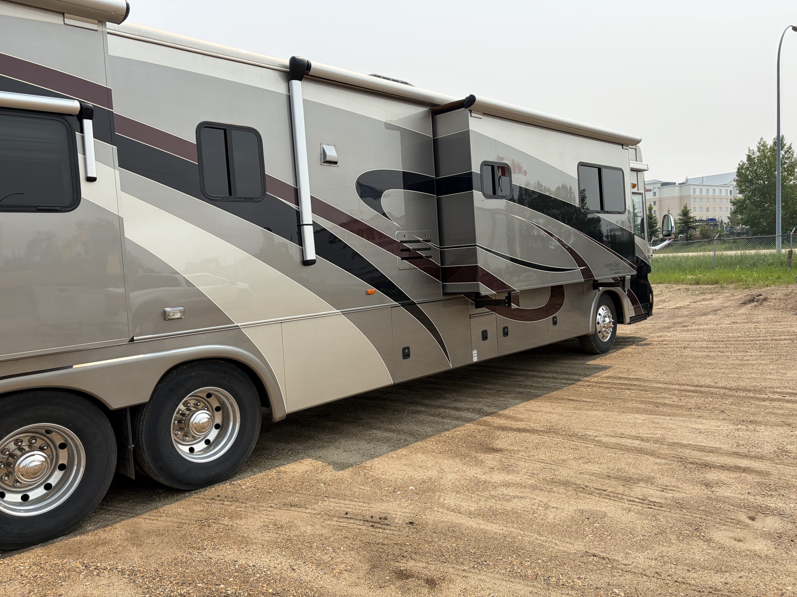 2008 Country Coach Founders Edition - Image 8